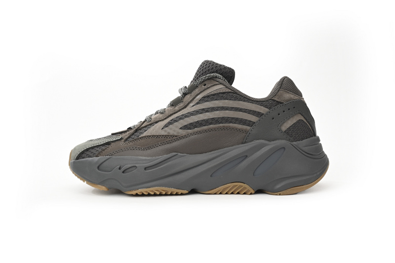 yeezy 700 for cheap