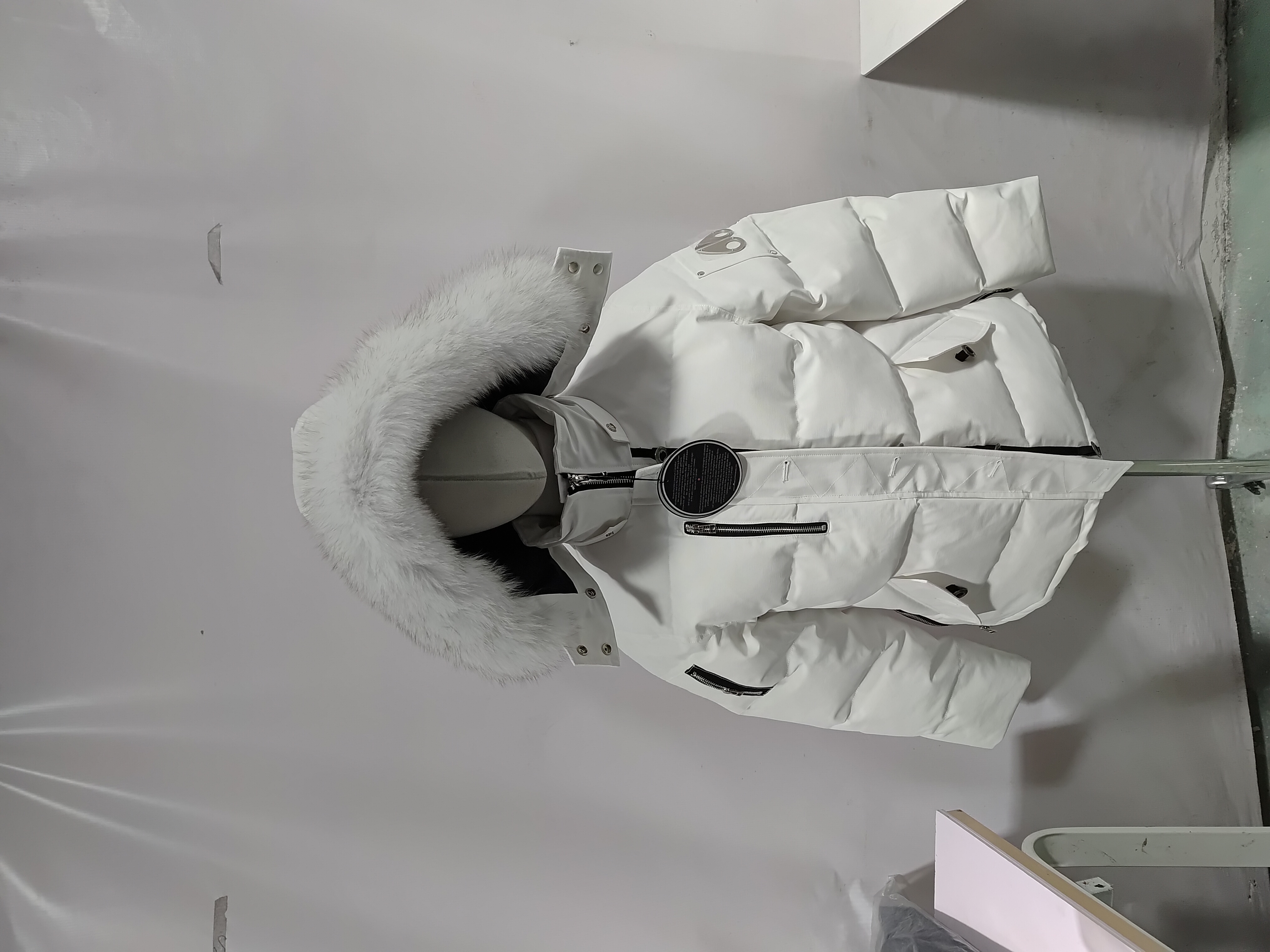 Moose knuckles Zippered women's down jacket white (NFC)