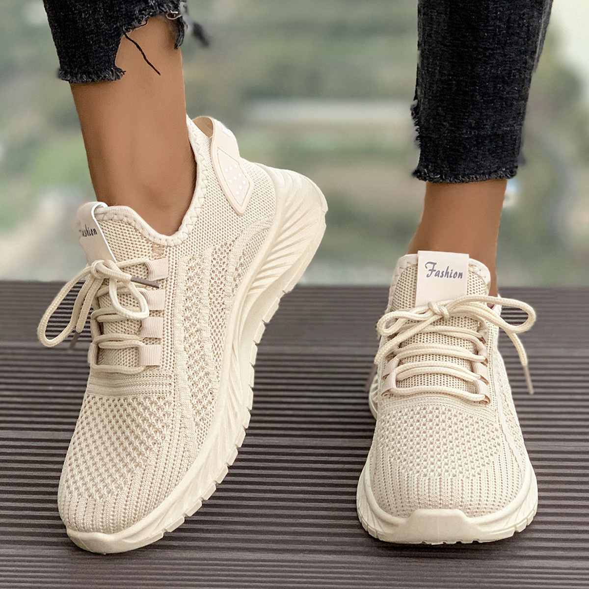 Women Mesh Breathable Sneakers