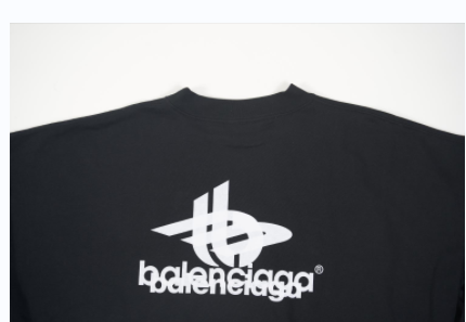 LAYERED SPORTS ROUND SWEATSHIRT OVERSIZED IN BLACK/WHITE 