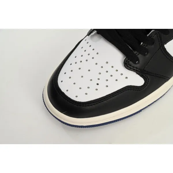 AIr Jordan 1 “Blue Moon”