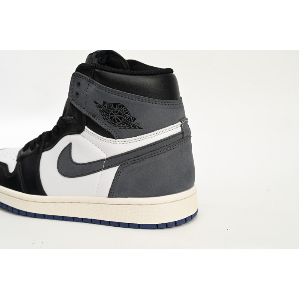 AIr Jordan 1 “Blue Moon”