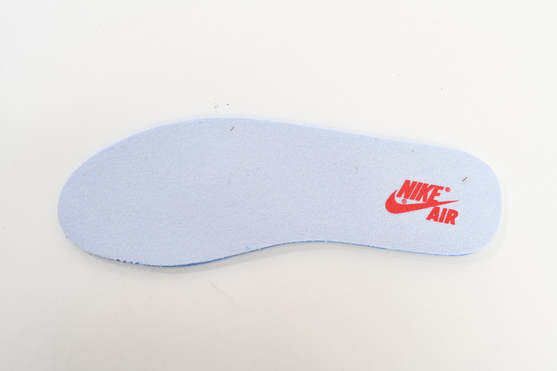 Air Jordan 1 High 'Banned'