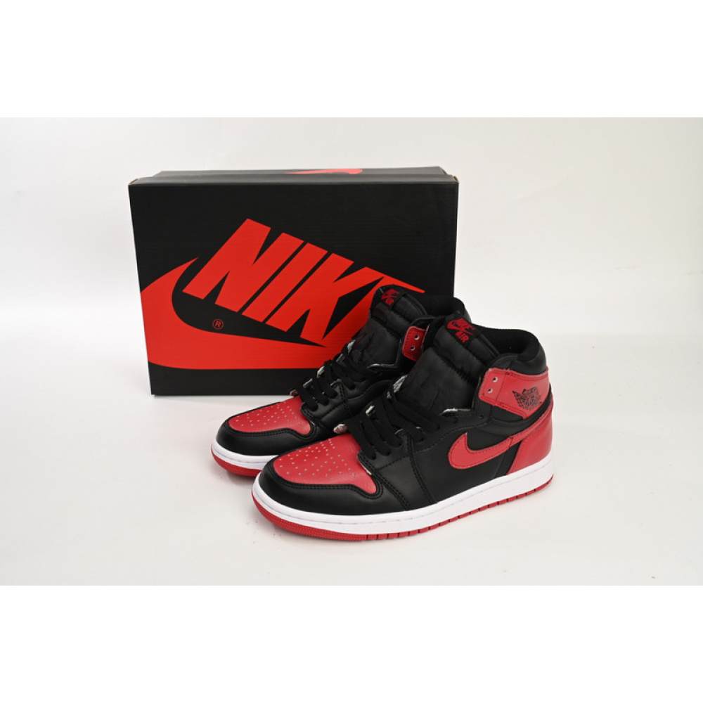 Air Jordan 1 High 'Banned'