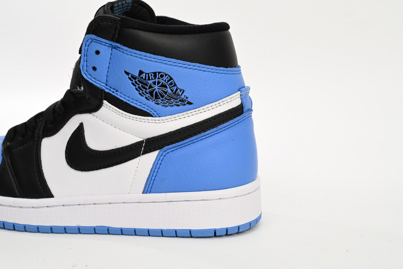 Air Jordan 1 High Obsidian