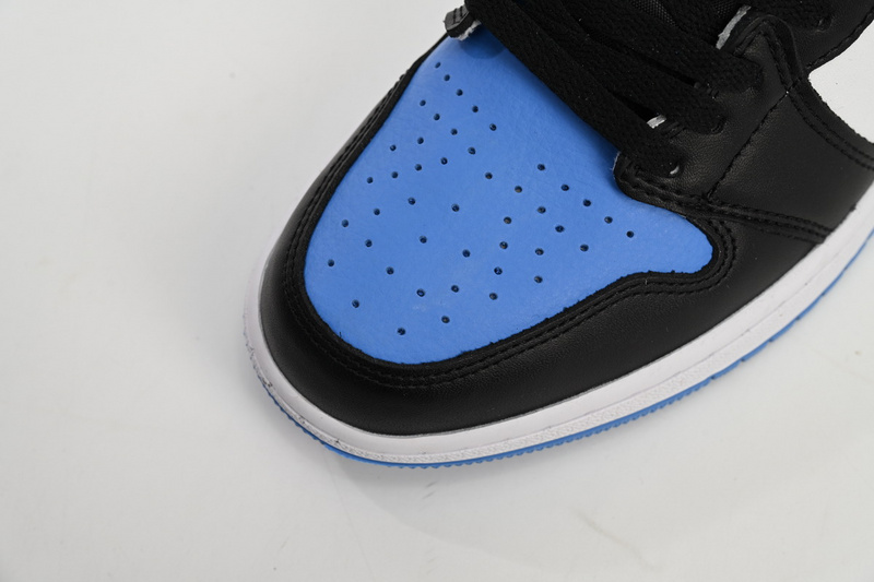 Air Jordan 1 High Obsidian