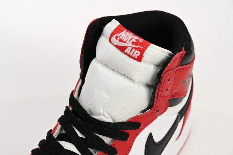 Air Jordan 1 High OG “Chicago