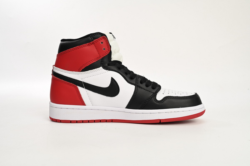 Air Jordan 1 OG High 'Black Toe'