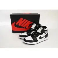 Air Jordan 1 Retro High OG Black White