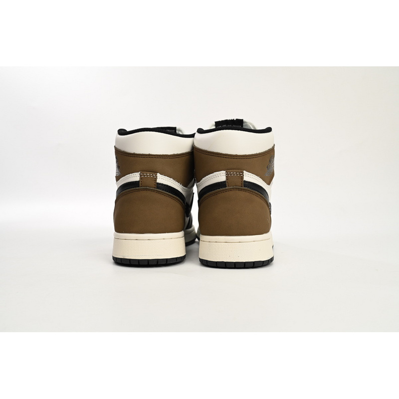 Air Jordan 1 Retro High OG Dark Mocha