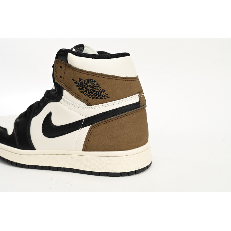 Air Jordan 1 Retro High OG Dark Mocha