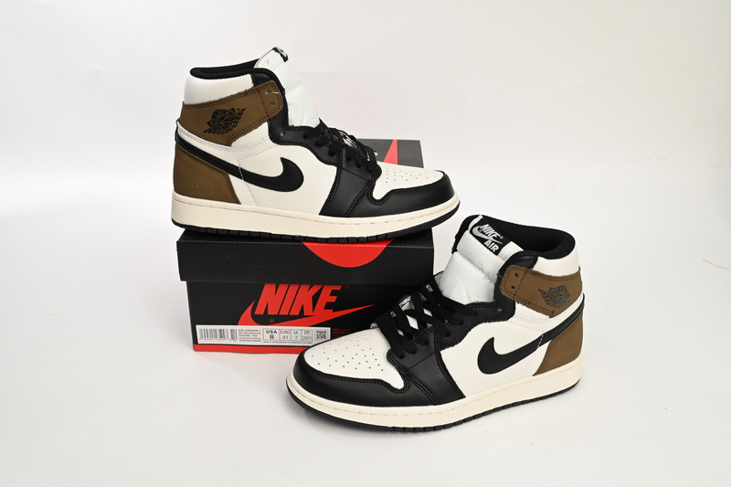 Air Jordan 1 Retro High OG Dark Mocha