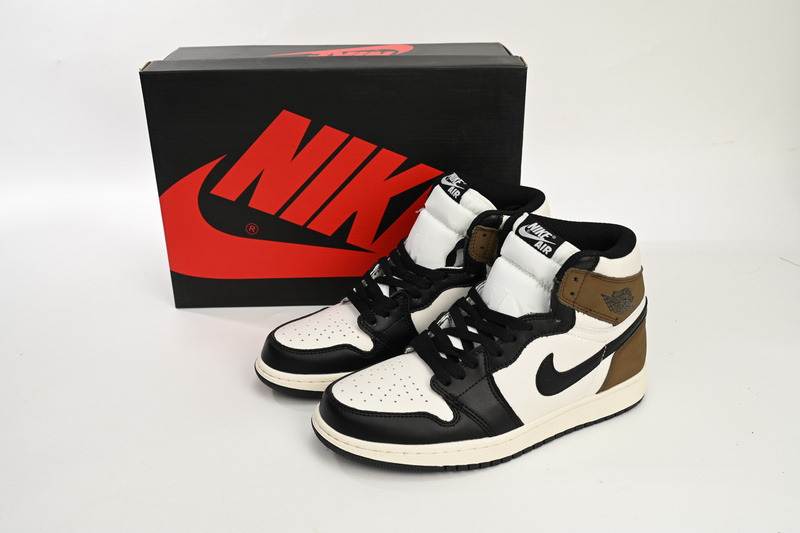 Air Jordan 1 Retro High OG Dark Mocha