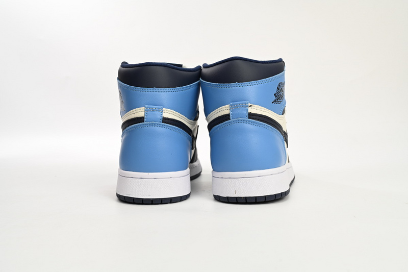 Air Jordan 1 Retro High OG Obsidian University Blue
