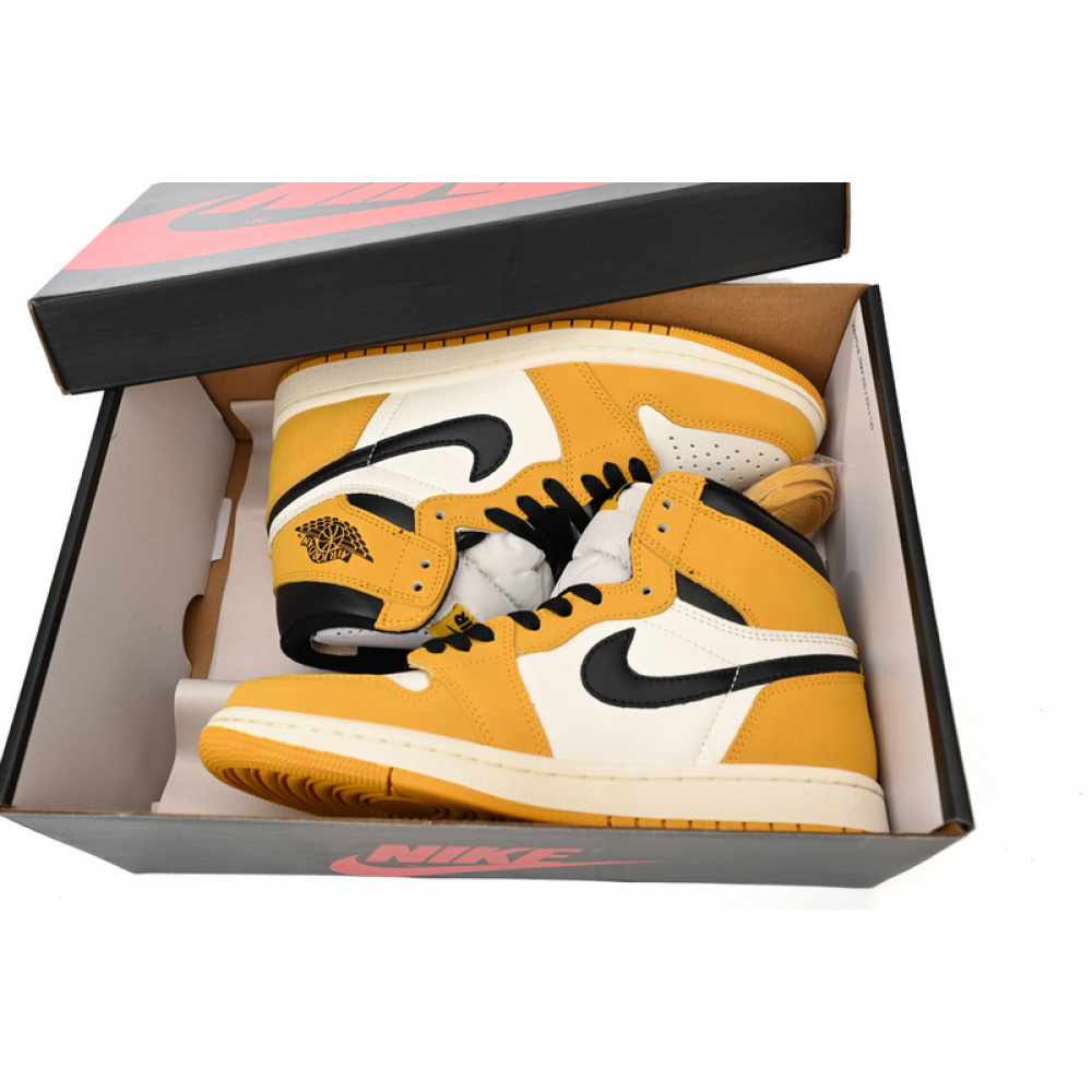  Air Jordan 1 High OG “Yellow Ochre”