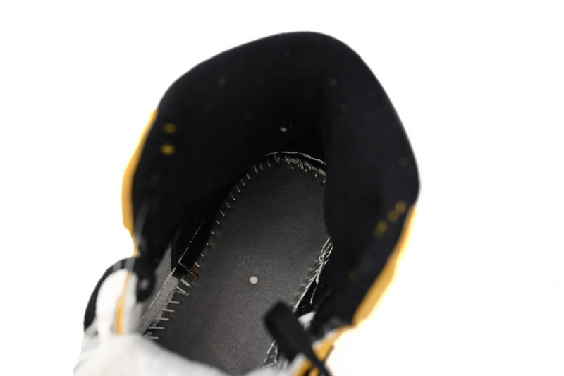  Air Jordan 1 High OG “Yellow Ochre”