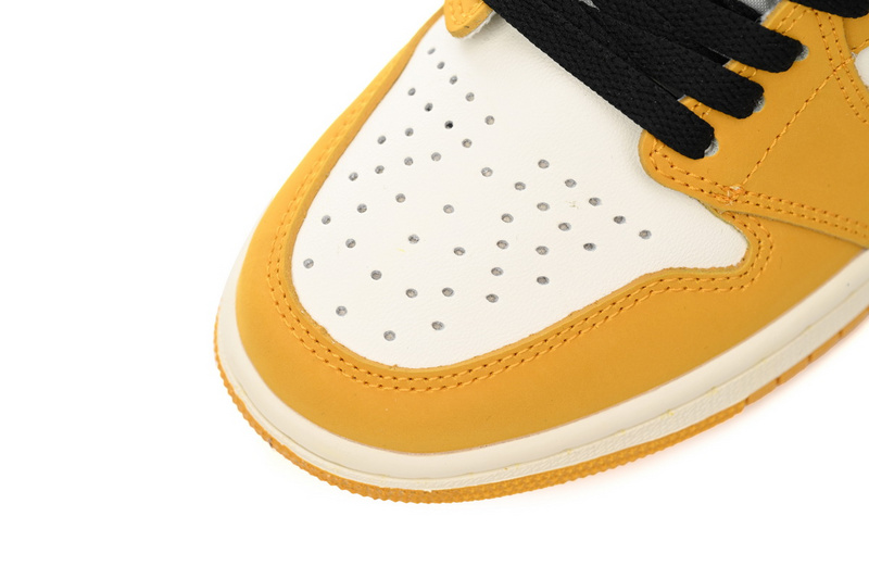  Air Jordan 1 High OG “Yellow Ochre”