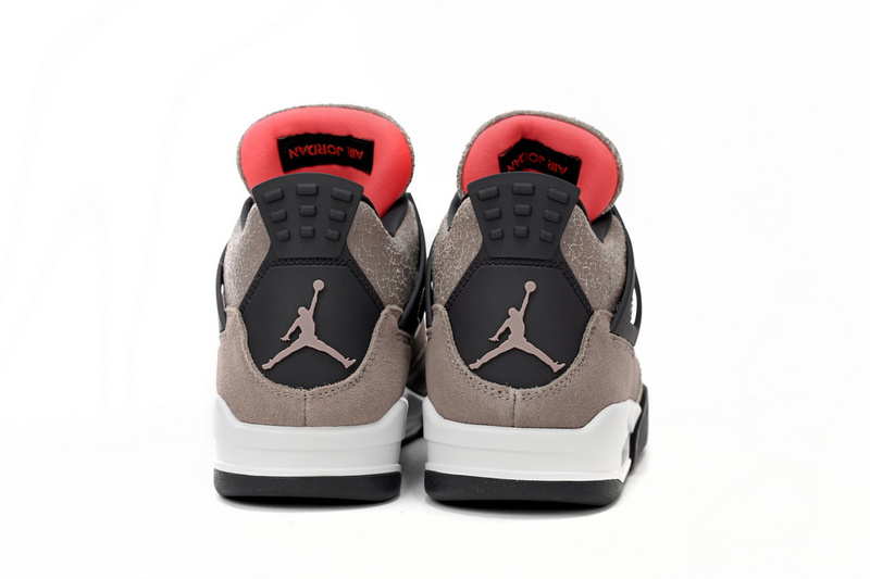 XP Batch  Air Jordan 4 Retro "Taupe Haze"