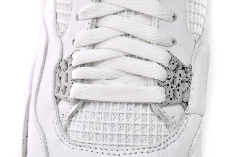 XP Batch   Air Jordan 4 Retro White Oreo