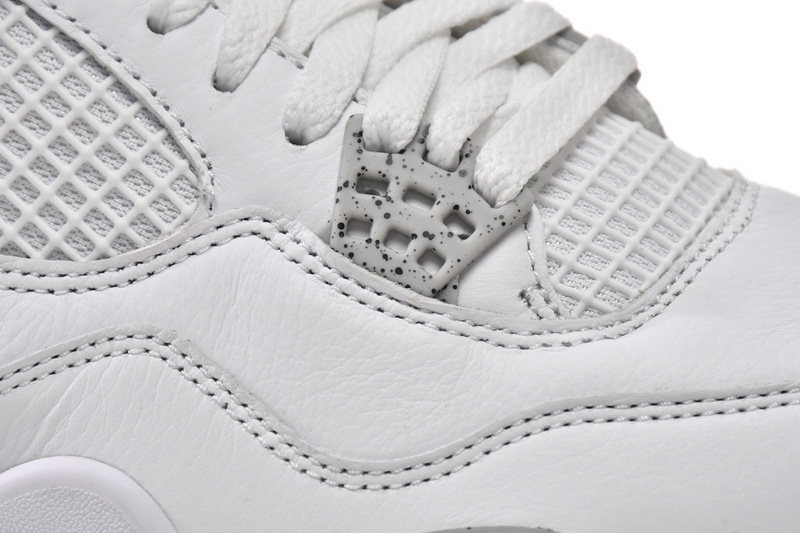 XP Batch   Air Jordan 4 Retro White Oreo