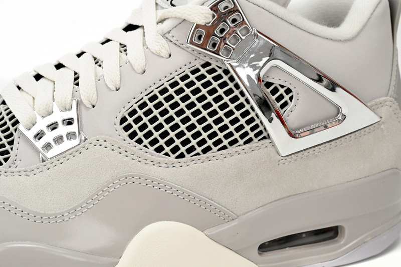 XP Batch  Air Jordan 4 WMNS “Frozen Moments”