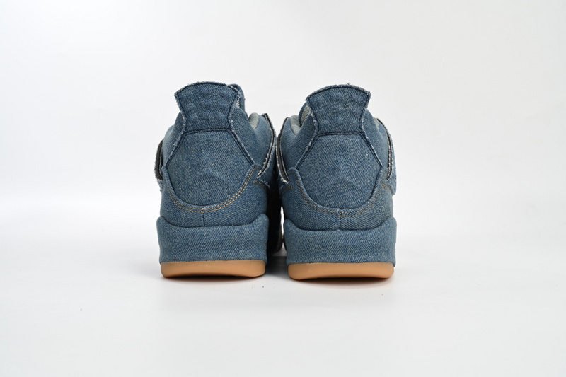 PB Batch  Levi’s x Air Jordan 4 Levi's Blue