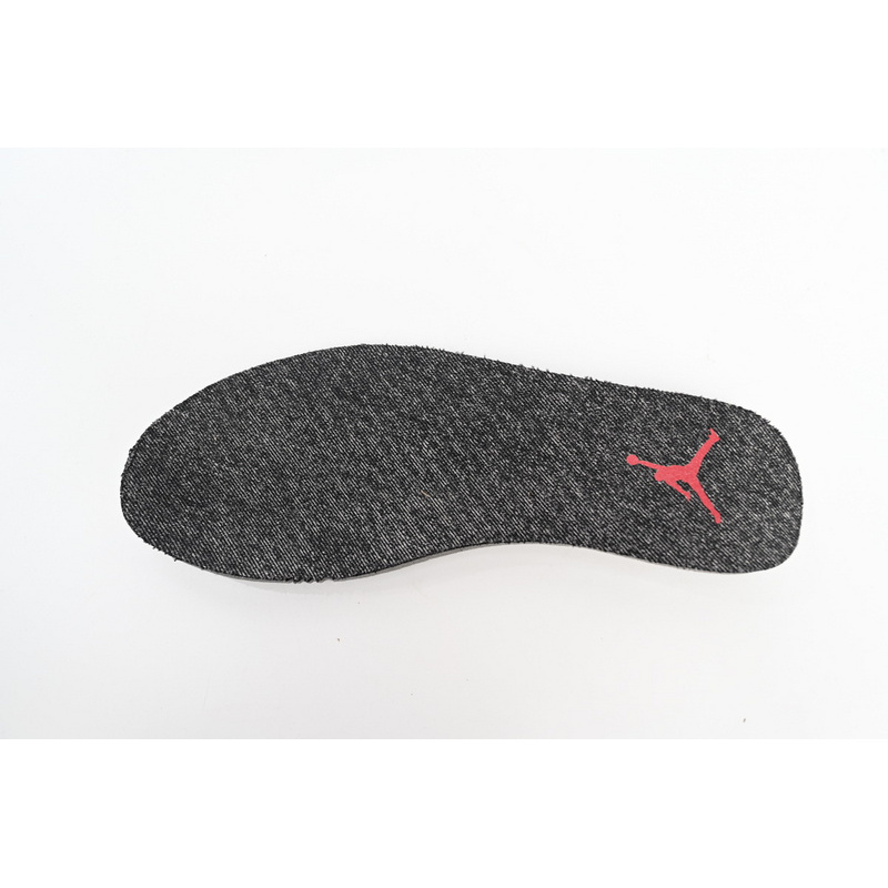 PB Batch  Levis x Air Jordan 4 Levi's Black