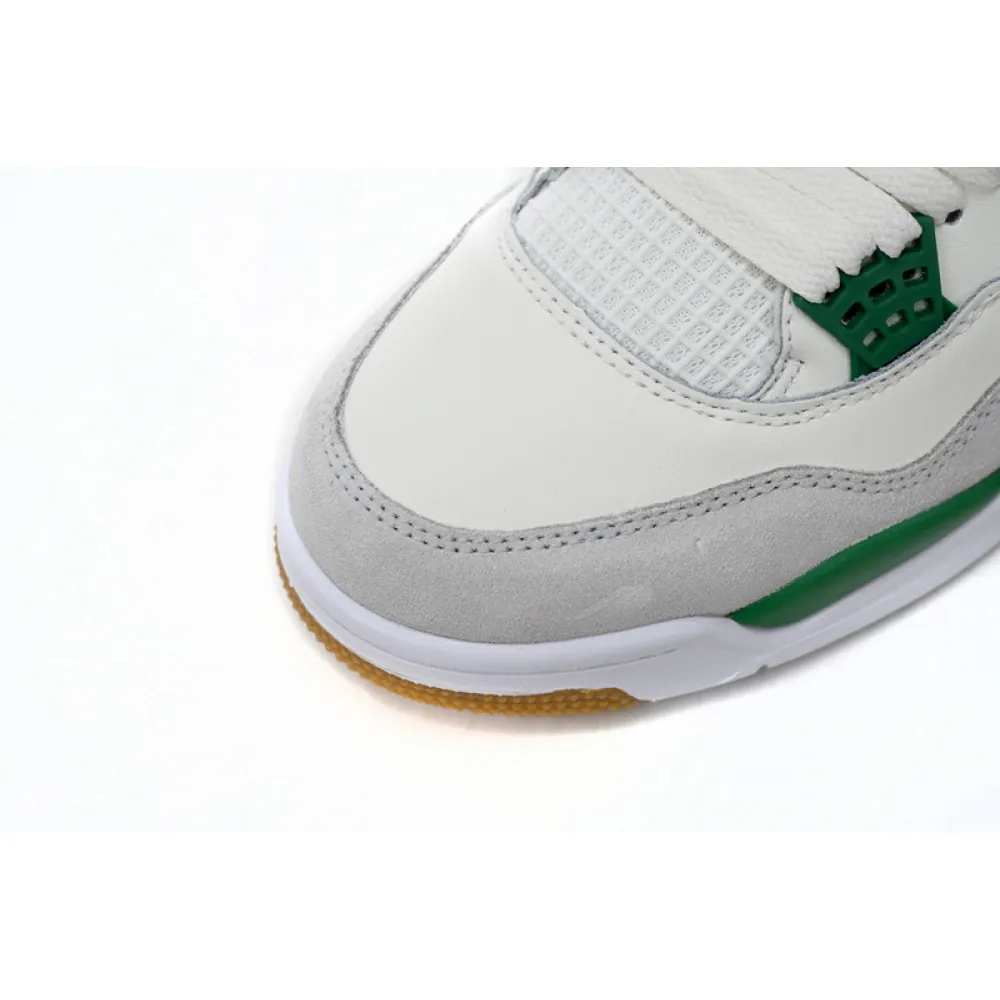 A1  Batch  Nike SB x Air Jordan 4 “Pine Green”Calaite
