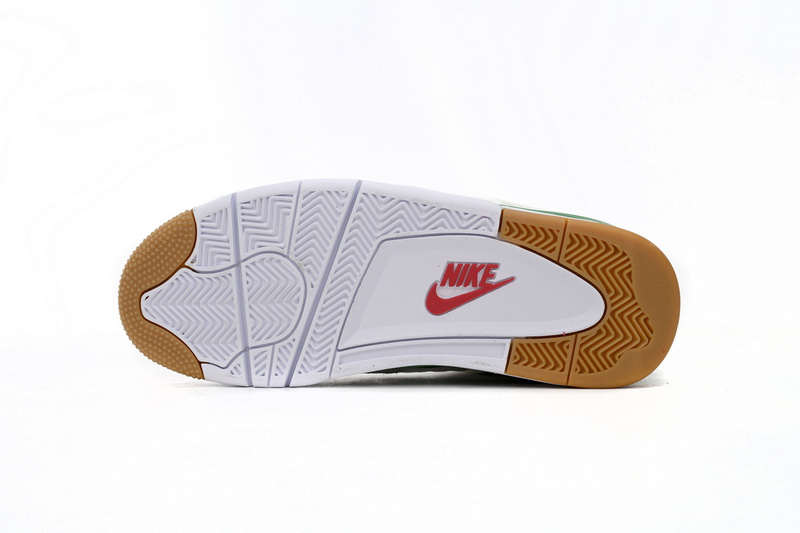 A1  Batch  Nike SB x Air Jordan 4 “Pine Green”Calaite