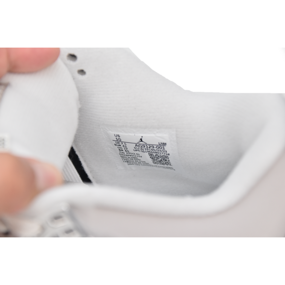 OG Batch Air Jordan 4 WMNS “Frozen Moments”