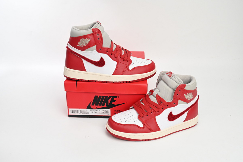XH Air Jordan 1 High OG WMNS “Chenille”