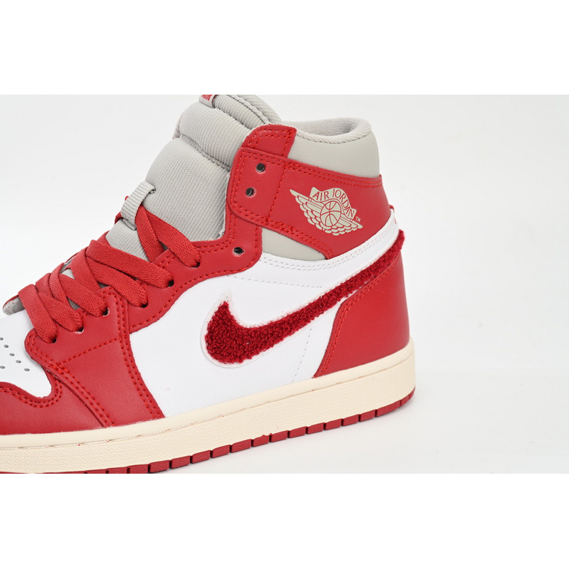 XH Air Jordan 1 High OG WMNS “Chenille”