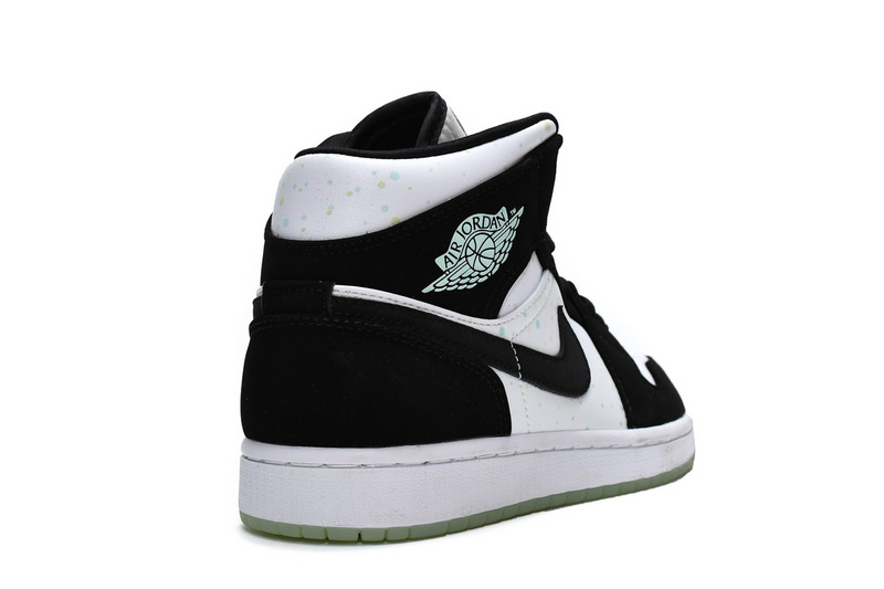 MID Air Jordan 1 Mid GS White Black Teal Tint