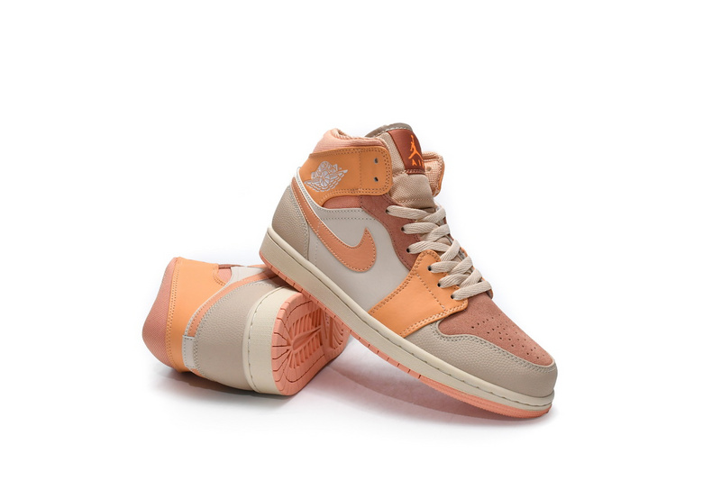 MID Air Jordan 1 Mid Apricot Orange