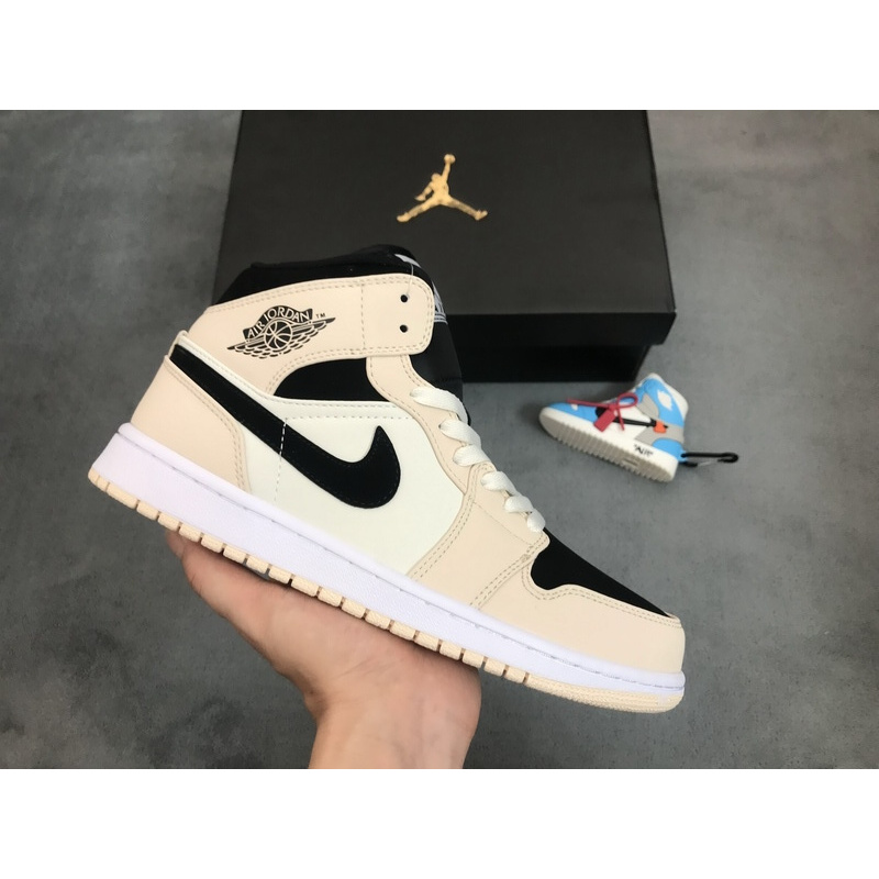 MID Air Jordan 1 Mid Barely Orange