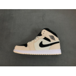 MID Air Jordan 1 Mid Barely Orange