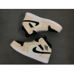 MID Air Jordan 1 Mid Barely Orange