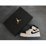 MID Air Jordan 1 Mid Barely Orange