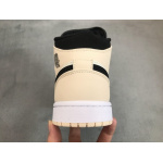 MID Air Jordan 1 Mid Barely Orange