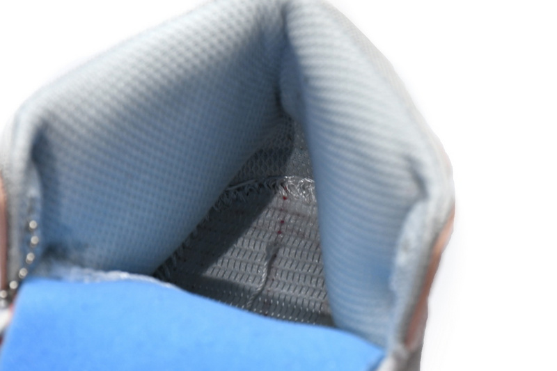 MID Air Jordan 1 Mid Milan