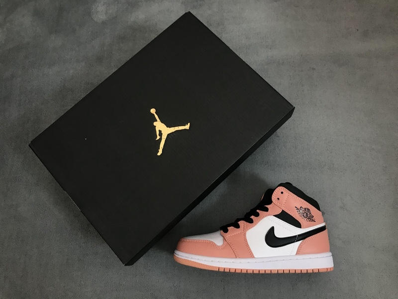MID Air Jordan 1 Mid Pink Quartz