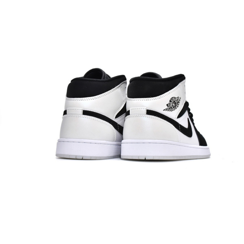 MID Air Jordan 1 Mid Diamond Shorts