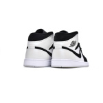 MID Air Jordan 1 Mid Diamond Shorts
