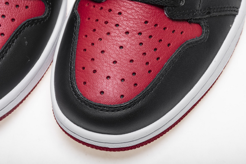 XH Air Jordan 1 High 'Banned' 