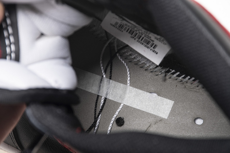 XH Air Jordan 1 High 'Banned' 