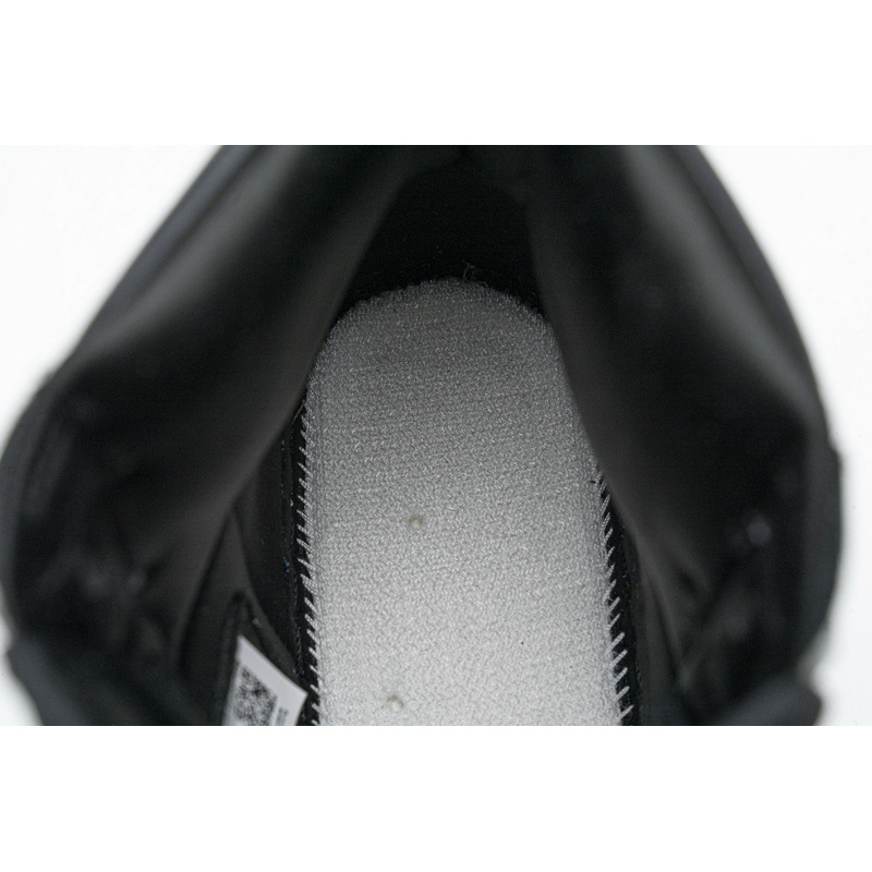 XH Air Jordan 1 High “Silver Toe”