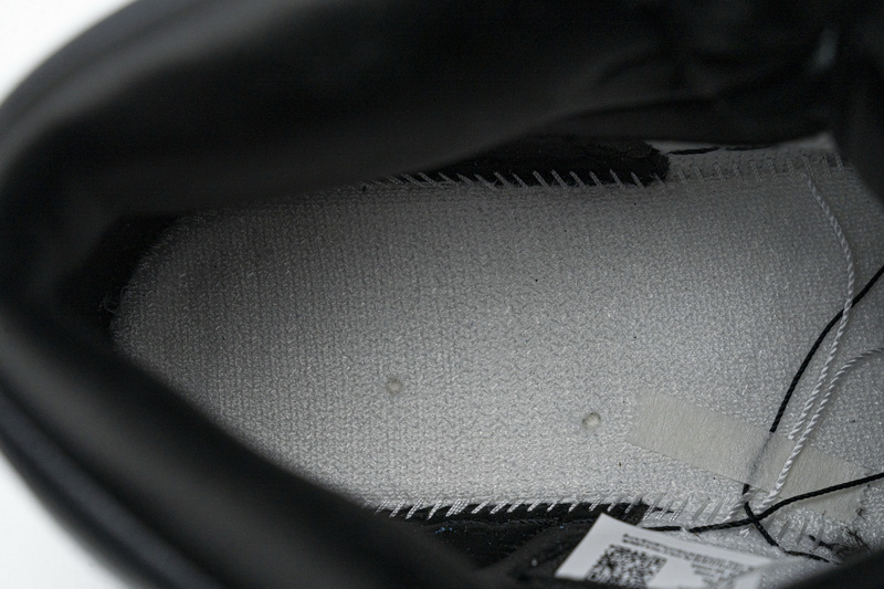 XH Air Jordan 1 High “Silver Toe”