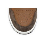 MID Air Jordan 1 Mid SE Dark Chocolate