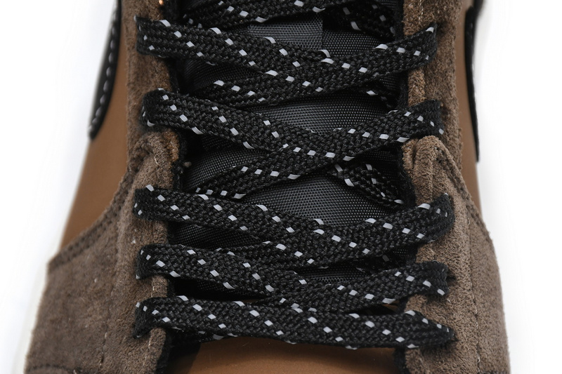 MID Air Jordan 1 Mid SE Dark Chocolate