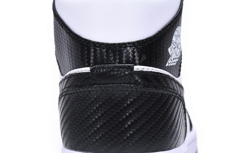 MID Air Jordan 1 Mid SE ASW Black and White